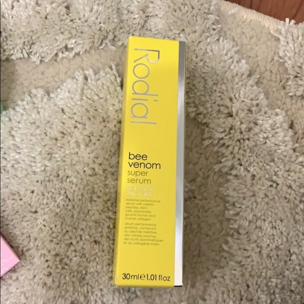 Rodial face serum